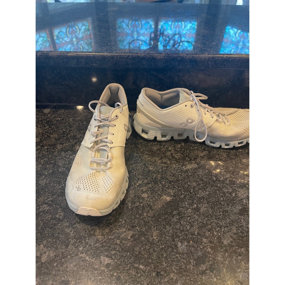 On Cloud X Womens Running Shoes White Grey Mesh Training Sneakers 9.5